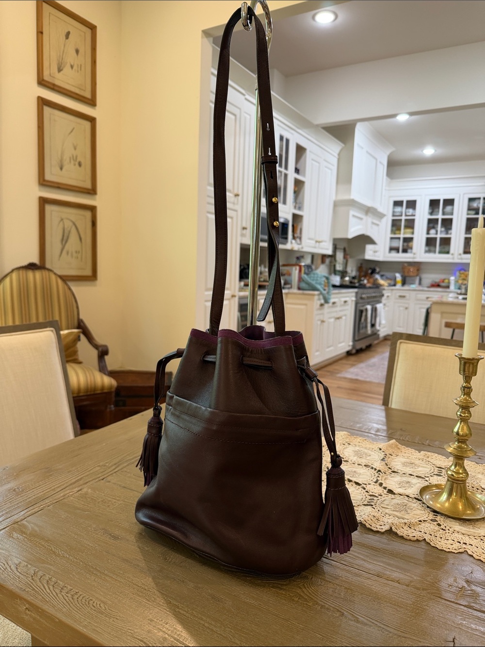 Kerry Washington Dee Ocleppo
Purple Purse leather cross-body ...